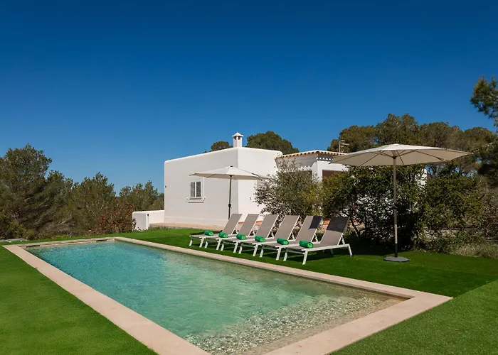 New! Villa Can Bassetes